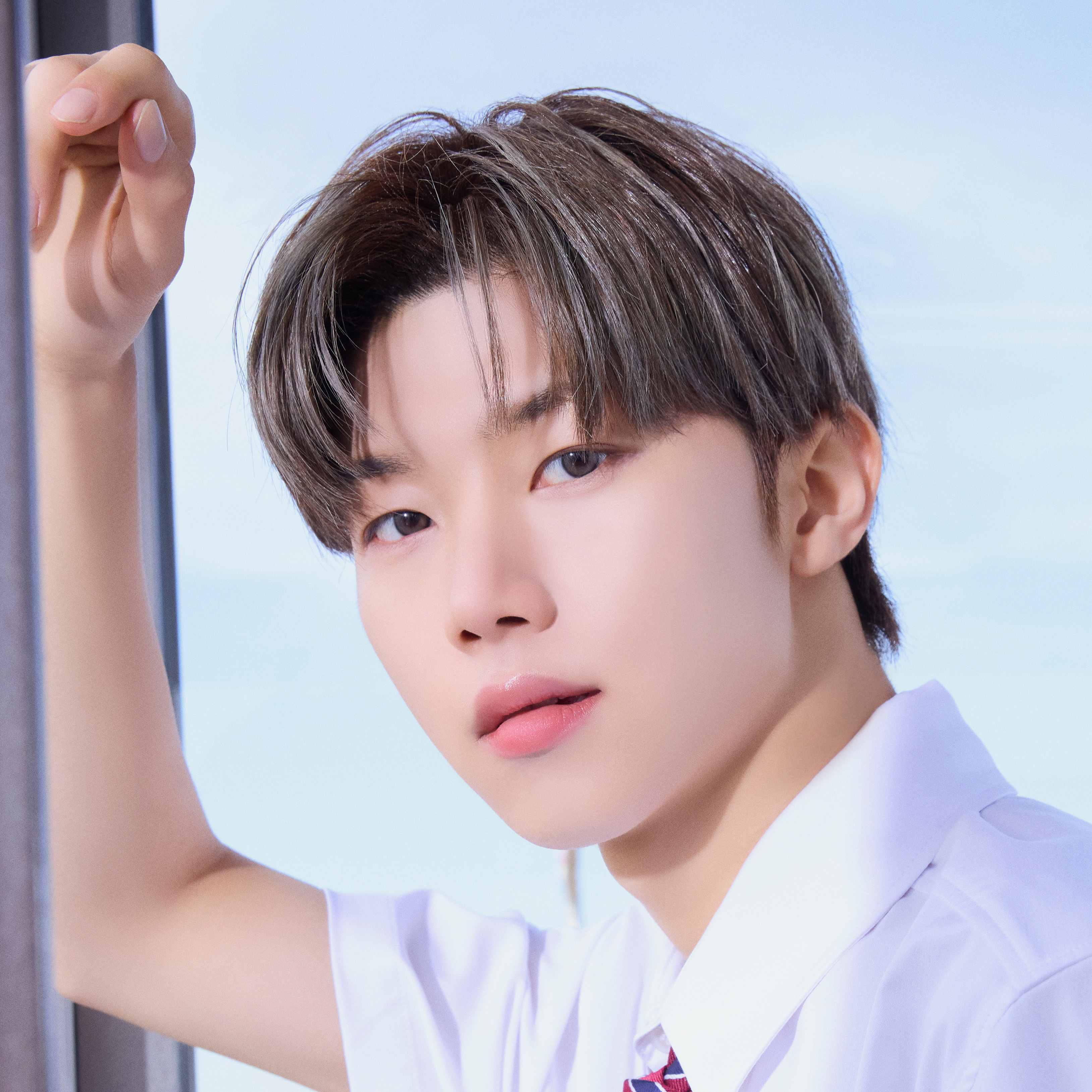 HYUNWOO